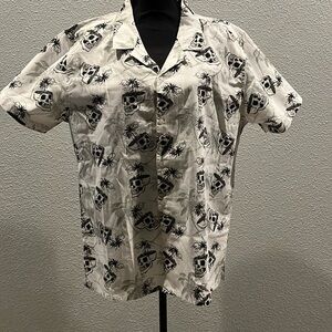 SKULL Modern culture skull, button-down men’s shirt. Slim fit Love it skull day
